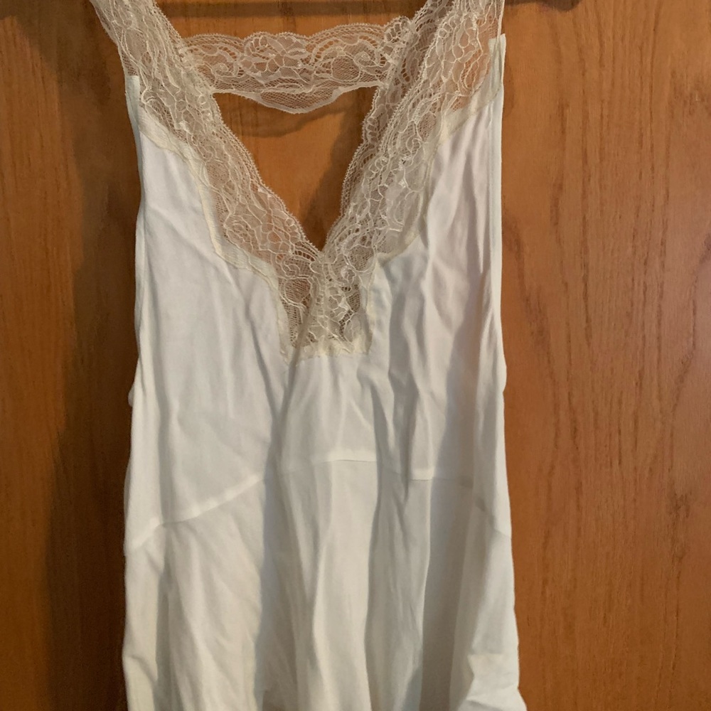 Tank top - Picture 3 of 3